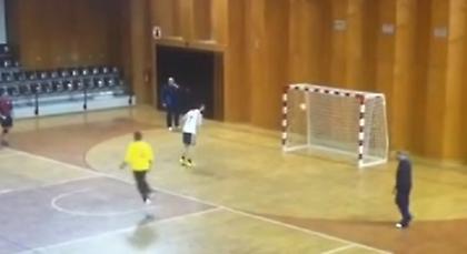 Ποτέ μη βιάζεσαι να πανηγυρίσεις (video)