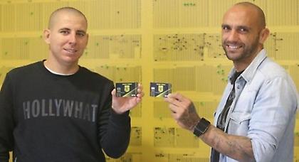 Κάλεσμα στον κόσμο από Κόκε και Ραούλ Μπράβο