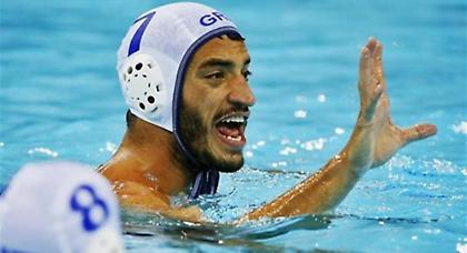 Αφρουδάκης: «Είναι απαράδεκτο να μην υπάρχει κόσμος στο κολυμβητήριο»