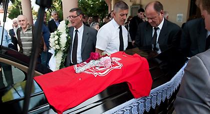 Τελευταίο αντίο στον Γιάννη Μεϊμάρη (pics)