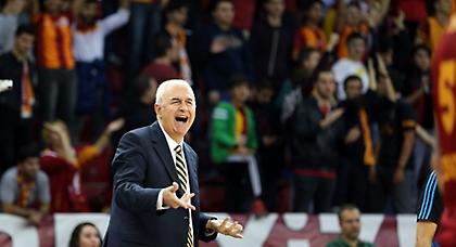 Σάκοτα: «Δεν είμαι ευχαριστημένος από κάποιους παίκτες»