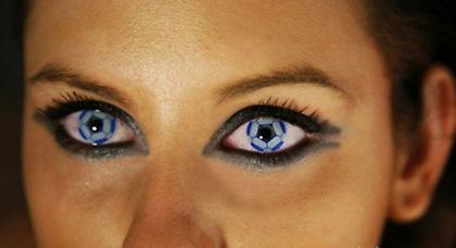 Τι βλέπει ο… κολλημένος με την μπάλα; (pics)