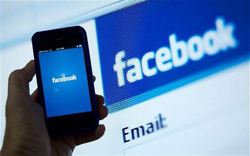 Τα δύο λάθη στην εφαρμογή του Facebook που άδειαζαν τις μπαταρίες των iPhone