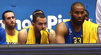 Μακάμπι σε… πτώση!