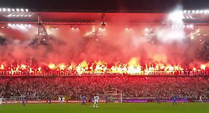 Έβαλαν φωτιά στις εξέδρες οι οπαδοί της Λέγκια (video)