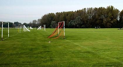 Διακοπή σε ματς όταν ληστές μαχαίρωσαν ποδοσφαιριστή