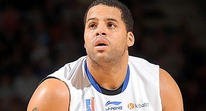 Αποσύρθηκε ο χοντρούλης Μέι