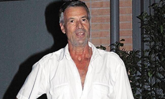 Νίκος Ζιάγκος: Η γυναίκα μου με έπιασε με την κολλητή της στο τραπέζι της κουζίνας