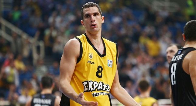 Αιμάτωμα στο μάτι ο Μιλόσεβιτς!