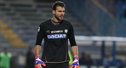 Κορυφαίος και πάλι ο Καρνέζης!