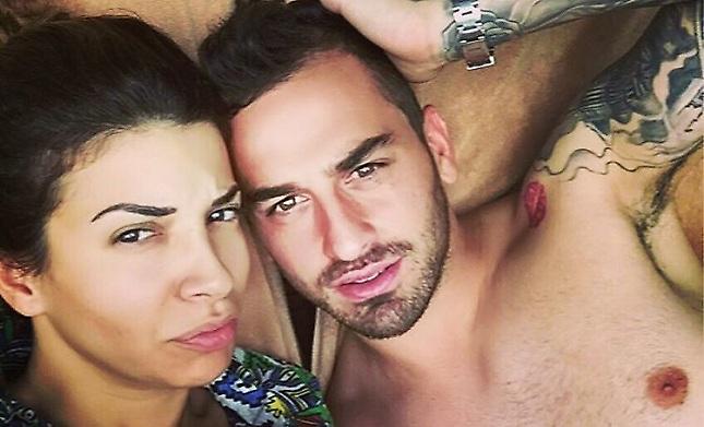 Σοϊλέδης-Χατζίδου σε πιτζάμα πάρτι (pics)