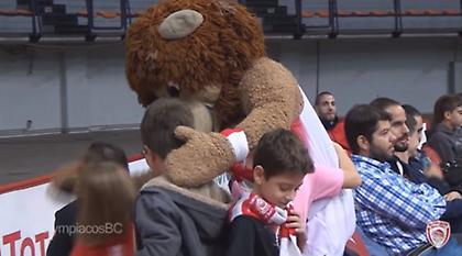 «Περίπατος» σε οικογενειακή ατμόσφαιρα στο ΣΕΦ (video)