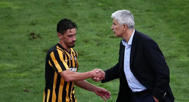 Κανονικά ο Σιμόες, αλλά…