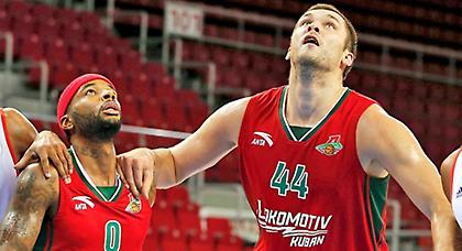 Νοκ άουτ ο Φεσένκο για Κουμπάν