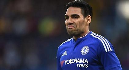 «Πόρτα» σε Φαλκάο