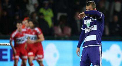 Ξανά από κάτω η Άντερλεχτ