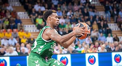 Από τον Μπουρούση, στον Άνταμς