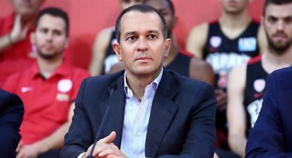 «Βόμβες» Αγγελόπουλου για Σλούκα-Ντάνστον