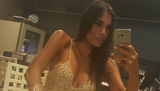 Η Θωμαή Απέργη στο καμαρίνι της… (pics)