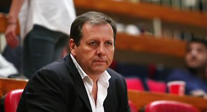 Υπό το βλέμμα του προέδρου η ΑΕΚ