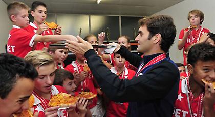 Ο πιτσαδόρος Φέντερερ (pics)
