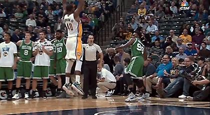 Το απίθανο τρίποντο που δεν μέτρησε (video)