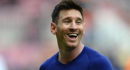 Ο Μέσι εναντίον μιας γυναίκας κι ενός τύπου που παίζει στη Φλίτγουντ (vids)