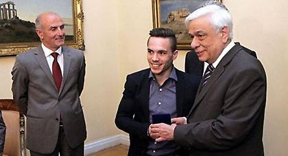 Στο Προεδρικό Μέγαρο ο Πετρούνιας