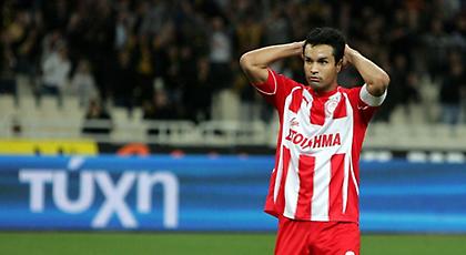 Ο Ντουντού νοσταλγεί Ελλάδα και Ολυμπιακό υπό τους ήχους Παντελίδη (video)