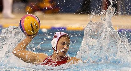 Μόνες τους!