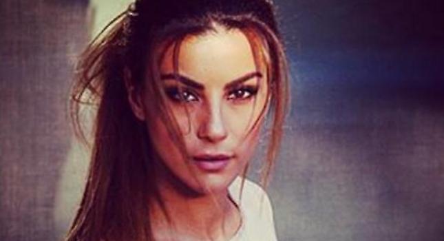 Βλέμμα που «σκοτώνει» η Ειρήνη Παπαδοπούλου (pics)