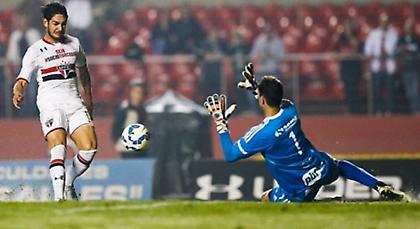 «Προφορική συμφωνία με Λίβερπουλ για Πάτο»