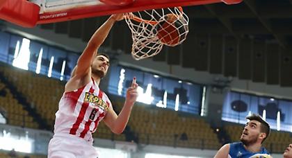 Έσπασε τα κοντέρ ο Ολυμπιακός