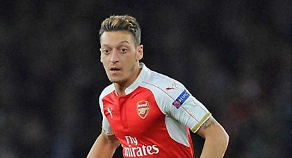 Ρεκόρ ασίστ ο Εζίλ