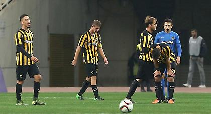 Η ΑΕΚ ξέχασε να κυνηγήσει την ουρά της!