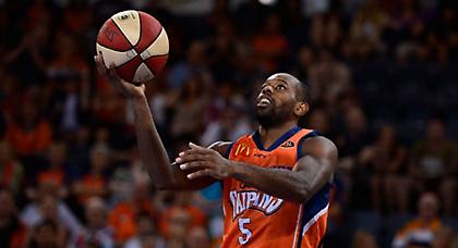 Ενίσχυση με Γουίλσον για Παρτιζάν