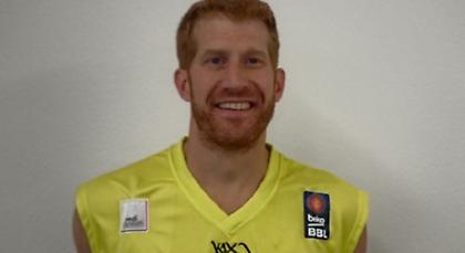 Από κίτρινα σε κίτρινα ο Νέιμικ