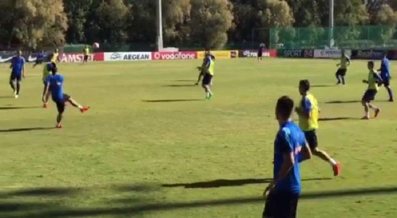 Εικόνα απ' την πρώτη ανοιχτή προπόνηση της Εθνικής με τον Σκίμπε (WEB TV)