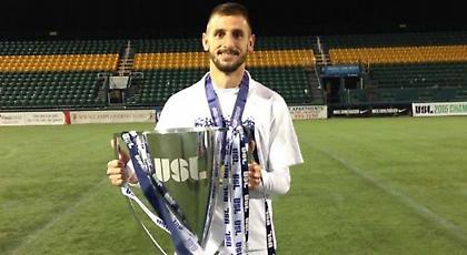 Το «American Dream» του Βασίλη Αποστολόπουλου