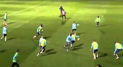 Χάθηκε η μπάλα με Πογκμπά (video)