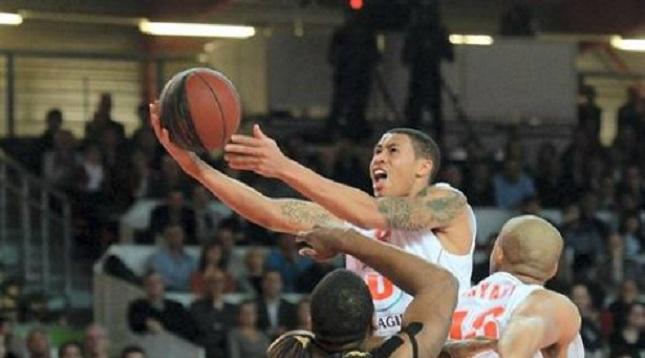 Σλότερ: «Πολύ σημαντική η νίκη επί του Άρη»