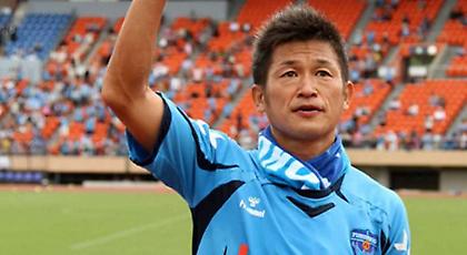 Δεν το βάζει κάτω 48χρονος ποδοσφαιριστής!