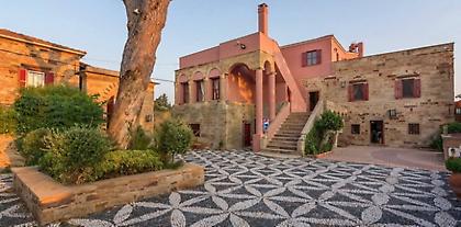 Μαυροκορδάτικο: ένα σπίτι – ξενώνας με ιστορία στη Λέσβο