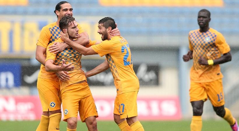 Μιλάει με Αστέρα για Σανκαρέ-Λούι η Γκεντσλερμπιρλιγκί