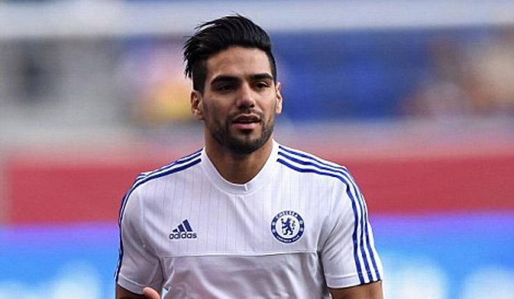 Θέλει να ξεφορτωθεί Φαλκάο η Τσέλσι