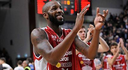 «Έπιασε» κορυφή η Πιστόια