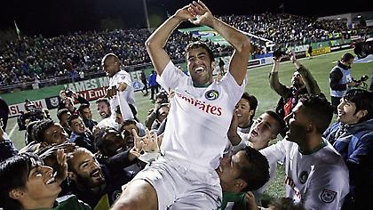 Με τίτλο «κρέμασε» τα παπούτσια του ο Ραούλ (pics/video)