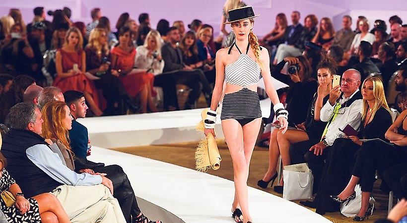 Κιάρα Τσοχατζοπούλου: Η εγγονή του Ακη στην πασαρέλα