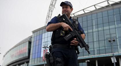 Από τώρα στα όπλα στο Γουέμπλεϊ