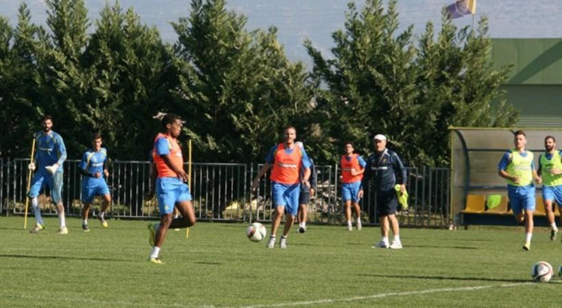 Μέτραγε απουσίες ο Μαντζουράκης